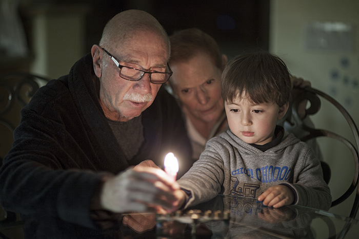 rj-feature- lighting candles